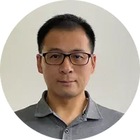 ★【 シミ抜き無料 】安心の強アルカリ電解水でシミやカビ・臭いを徹底洗浄！
