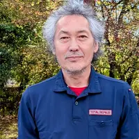 建築業43年・一級建築塗装技能士による妥協なきフローリング復活術