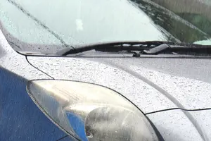 車の水垢の掃除法｜原因と洗剤の選び方