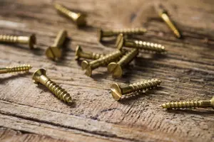 真鍮のタオルハンガーの特徴やメリット、メンテナンス方法