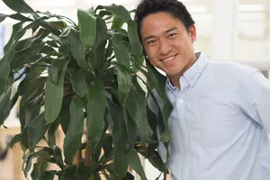 植物を育てる楽しみをもっと知ってほしい｜アドグリーン 白梅さん（鉢の植え替え）