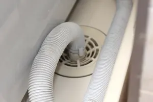 洗濯機の排水口はパイプユニッシュで簡単キレイに！汚れ・詰まり・臭いを解消