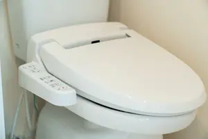 ウォシュレットを設置しようか迷う！メリットと快適に活用するポイントを紹介