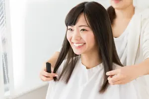 出張ヘアメイクってどんなことしてくれるの？