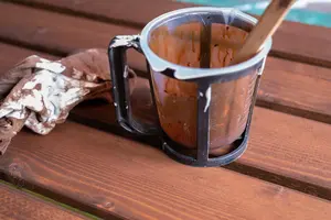 ウッドデッキ塗料のおすすめは？選び方もあわせて解説！