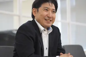 お客様に満足してもらうまで、真摯に作業します｜R&Cサービス合同会社 嶋守さん（エアコンクリーニング/天井埋込タイプ）