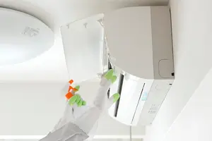 カビキラーはエアコン掃除にはNG！正しく安全にエアコン掃除をするには