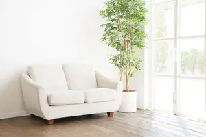 フローリングの「えぐれ傷」の防止策と悪化させない補修を解説【DIYで解決】