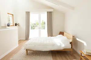 ベッドを移動する方法を解説｜模様替え・引っ越し時の移動のコツを紹介