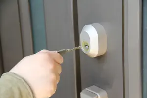 鍵の交換で助成金が出る！？　賢くお安く防犯対策！