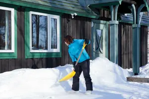 雪かきのコツやおすすめのスコップを教えて！