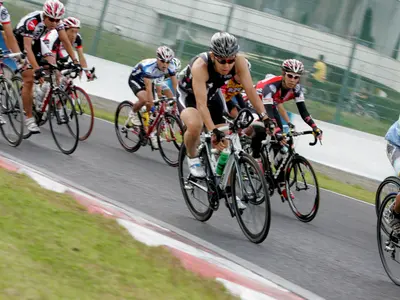 出張撮影（アマチュアスポーツイベント、お宮参り撮影、七五三撮影、結婚前撮等）