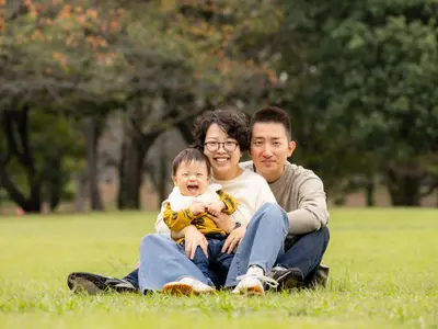 ★みんなの笑顔お任せ！★大人数もOK！公園散歩、食事会など家族写真をプロが撮影！