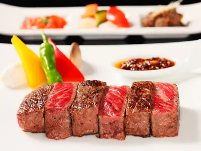 店舗外観、インテリア、お料理、商品などの写真撮影