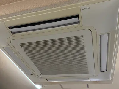 ★24時間受付可能★業務用エアコン清掃可能！開店前や閉店後に是非お任せください！