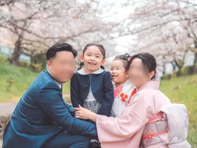 一度きりの楽しい七五三に^_^和傘・紙風船などをご用意。季節感も取り入れながら♪