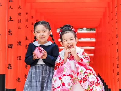 一度きりの楽しい七五三に^_^和傘・紙風船などをご用意。季節感も取り入れながら♪