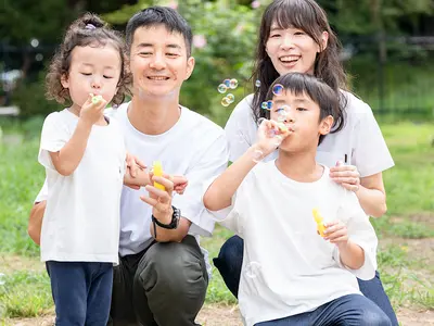 25年以上の経験と1000件以上の実績！子供好きの店長による家族写真撮影