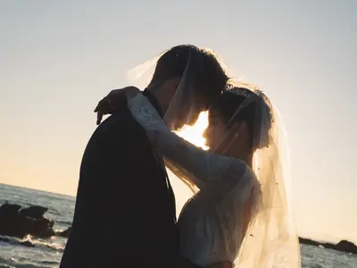6年の実績、100件以上のウェディング撮影実績！場面にあわせた柔軟な撮影をお約束