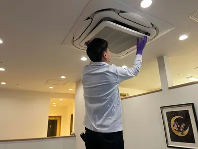 【天井埋込型エアコン】1・2・4方向対応可。天吊り対応可。大手の実績あり