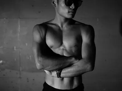 マッチングアプリ用、宣材写真撮影お任せください。全データ納品。お着替え無制限！