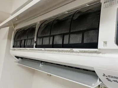 ★★エアコンを覗いてみては如何でしょうか？★気になる汚れは今のうちに★