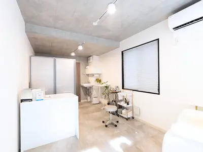 ☆プロフェッショナルの品質をリーズナブルに！☆貴社のオフィスで撮影いたします！