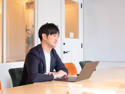 「人」や「社風」の魅力を引き出すフォト