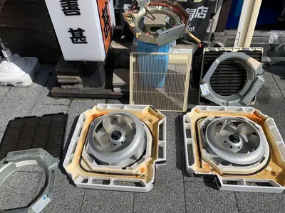 ☆元保育士☆が行くエアコンクリーニング！カード、QR決済可能！