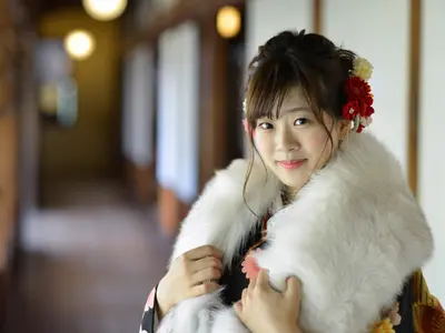 二十歳の記念に、振袖、成人式、素敵な思い出を残しましょ