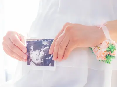 【女性カメラマンが撮影◎】マタニティ衣装のご用意もございます。