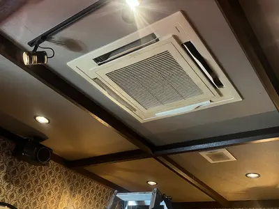 【業務用天カセエアコンクリーニング】4方向、2方向