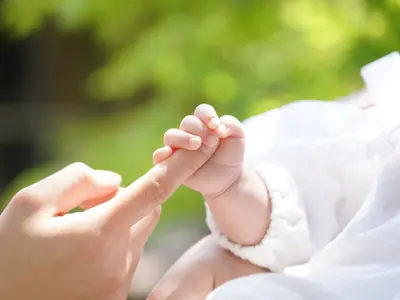 家族の自然な笑顔を残すのが得意なママフォトグラファー☆番傘2色/小物レンタル可