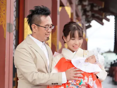 家族の自然な笑顔を残すのが得意なママフォトグラファー☆番傘2色/小物レンタル可