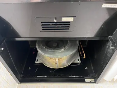 掃除の大変な換気扇の油汚れピカピカにします！