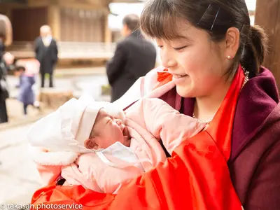 新しい家族の大切な記念日、ご家族みんなを「笑顔職人」が素敵に撮ります！