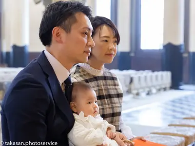 新しい家族の大切な記念日、ご家族みんなを「笑顔職人」が素敵に撮ります！