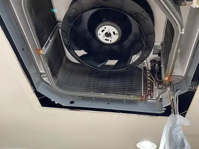 壁掛けタイプとセットもOK！2台以上で1台¥14800