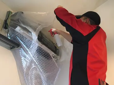 《業歴12年》☆ありがとうございます！☆細かい部分も分解するエアコンの本格洗浄！