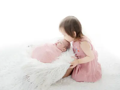 瞬く間に過ぎていく新生児期、奇跡のような姿を優しく撮影します