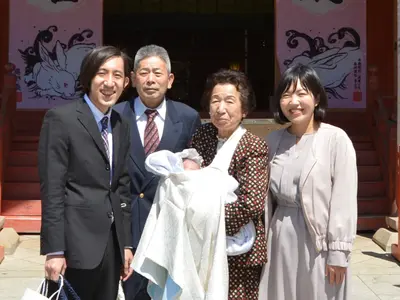 お子様の自然な表情を思い出に残します！家族との特別な日の撮影ならお任せください！