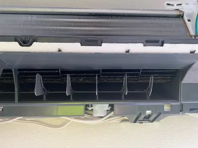 エアコン分解クリーニング、抗菌コートセット！