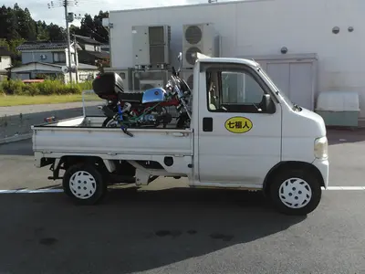 不用品回収軽トラック積載重量３５０ｋｇ、長さ１．９ｍ、幅１．３ｍ、高さ１ｍまで。