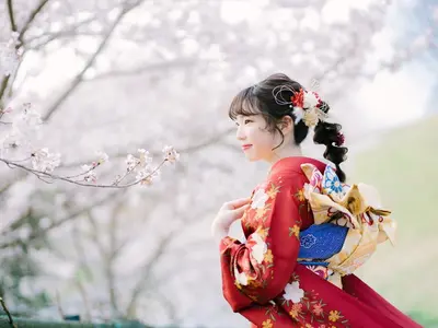 年中無休◎写真館歴12年の女性カメラマン・撮影1時間で約80カット納品