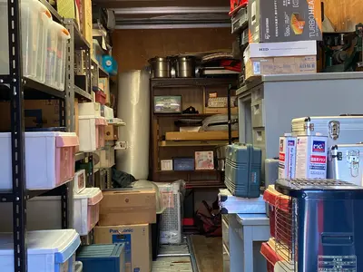 不用品回収のご予約前に質問から不用品画像を送信していただくとお見積り致します。