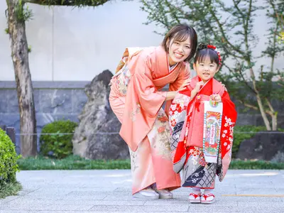 11月土日祝完売、平日午後に少し空きが有ります。