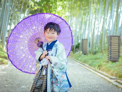 子ども4人のパパが撮る記憶に残る記念写真◎和傘貸出無料