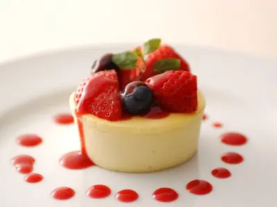 フード、メニュー撮影、モデル撮影、商品撮影、会社案内などを得意としております。