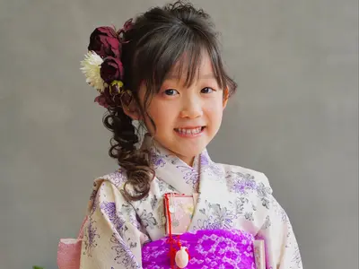七五三平日割引キャンペーン即日納品、ロケ撮影経験豊富◎和傘扇子小物無料貸出あり◎