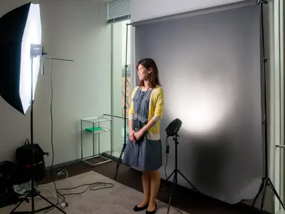 【年中無休でプロが駆けつけます】企業や団体、個人様の出張撮影も承ります。